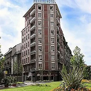 Mennini 3*, Milano İtalya